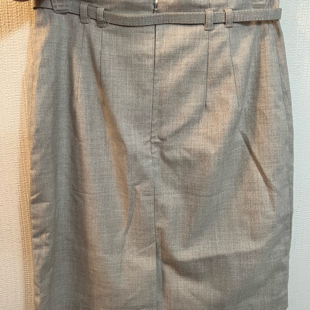 Knee high skirt